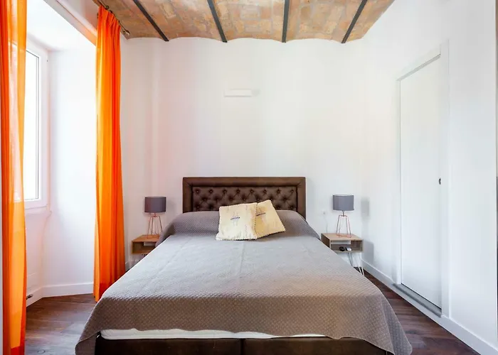 Saint Peters Luxury 3 Bedrooms Apartment